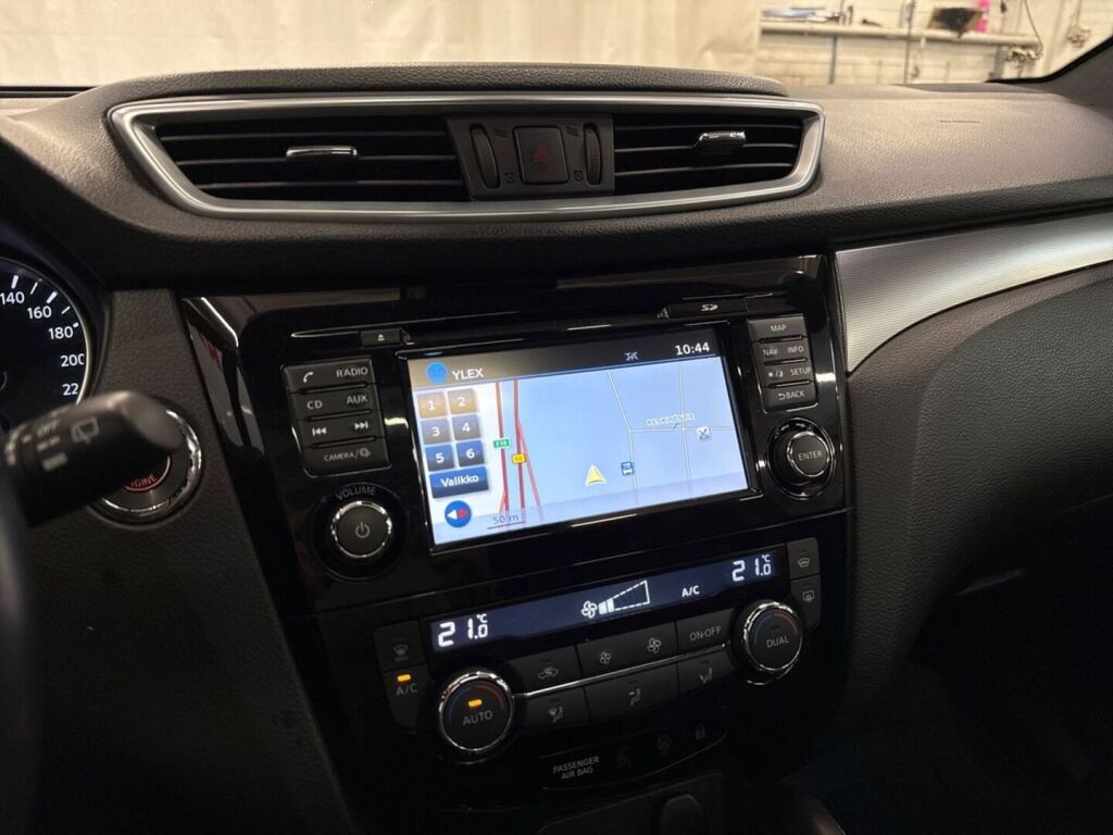 Nissan Qashqai 2018 Musta