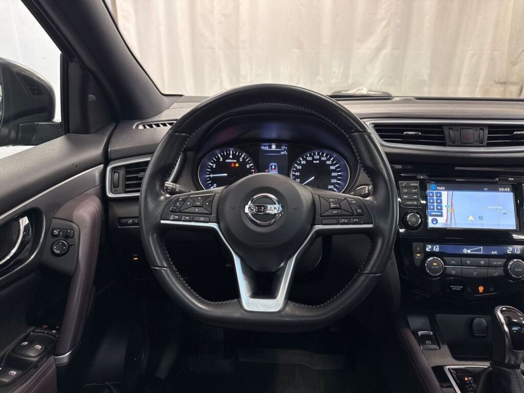 Nissan Qashqai 2018 Musta