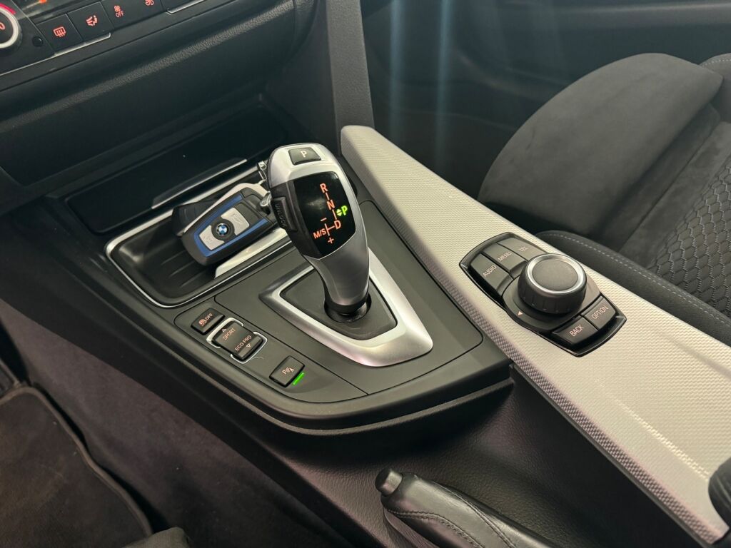 BMW 320 GRAN TURISMO 2014 Harmaa