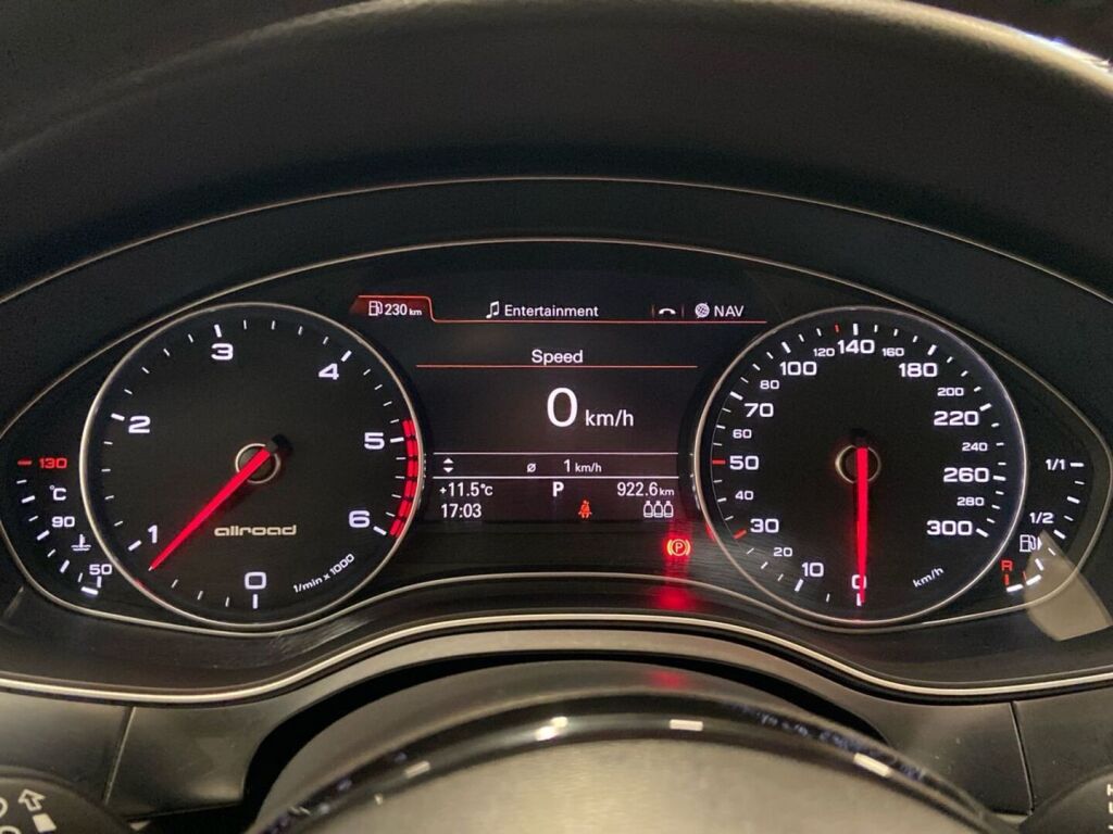 Audi A6 allroad quattro 2014 Ruskea (beige)