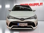 Toyota Avensis 2018 Valkoinen
