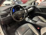 Toyota Avensis 2018 Valkoinen