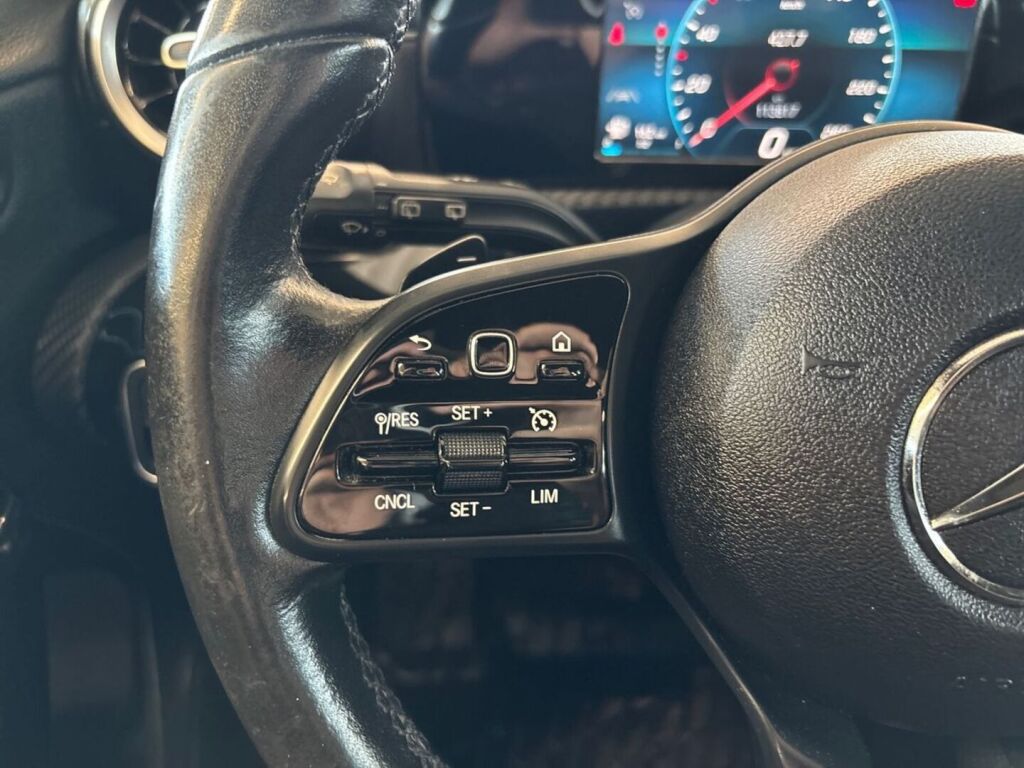 Mercedes-Benz A 2018 Valkoinen