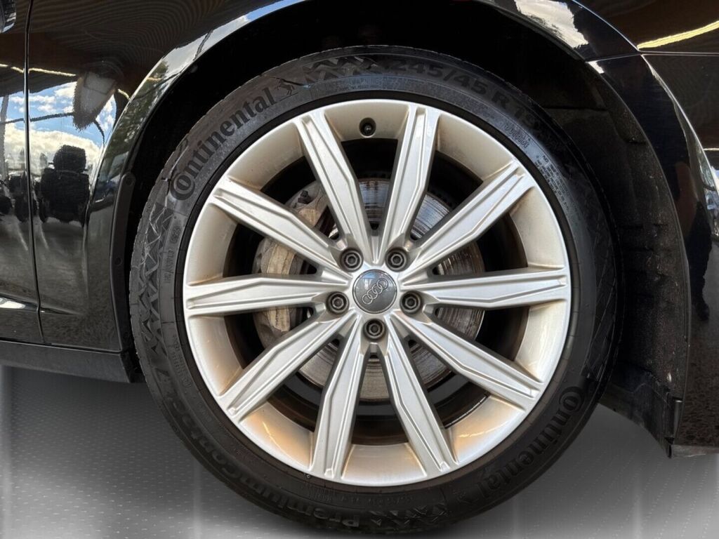 Audi A6 2018 Musta