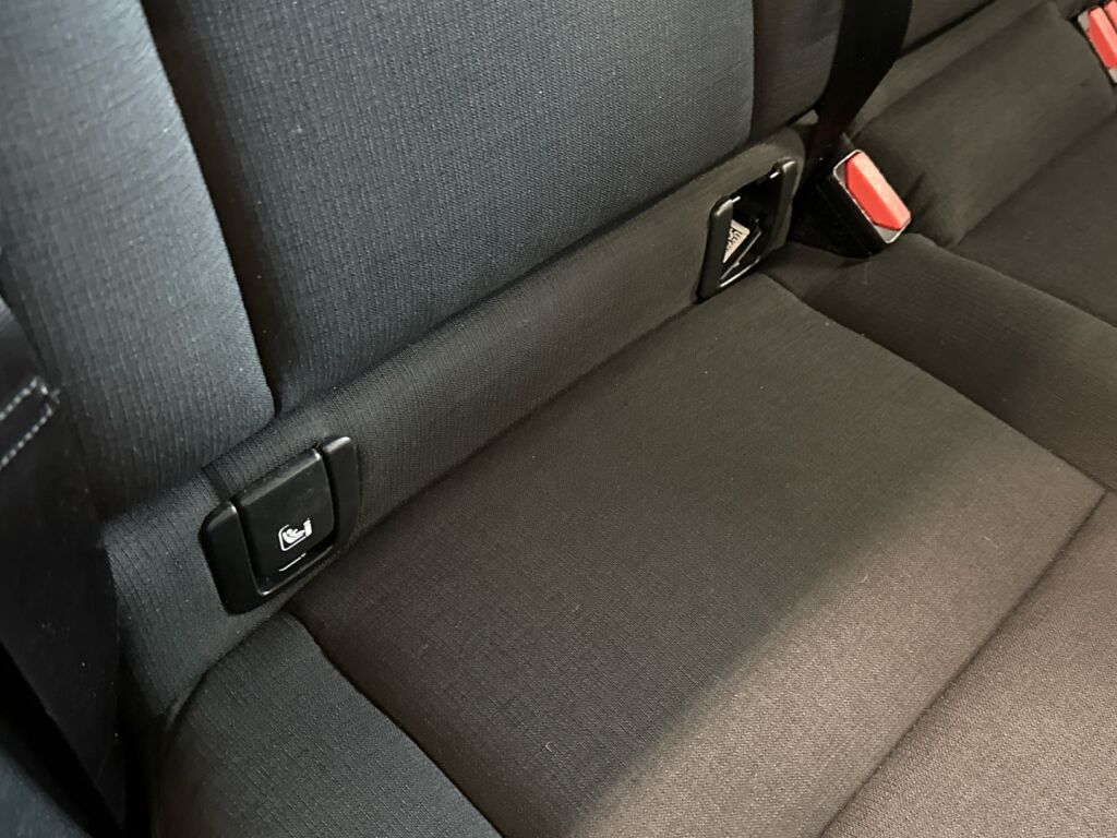 Volvo XC40 2018 Musta