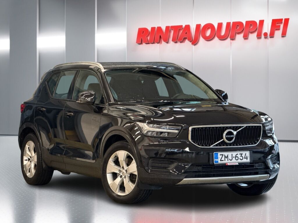 Volvo XC40 2018 Musta