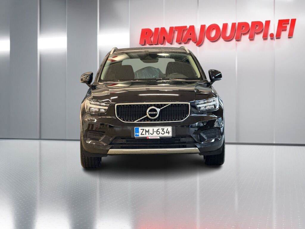 Volvo XC40 2018 Musta
