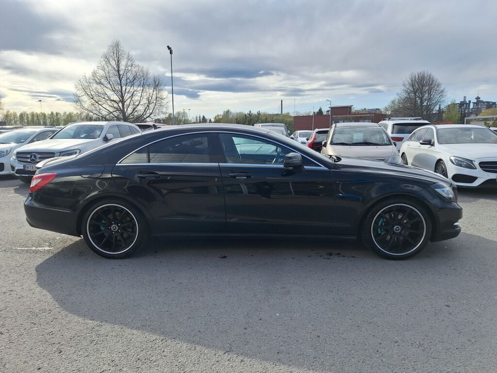 Mercedes-Benz CLS 2011 Musta