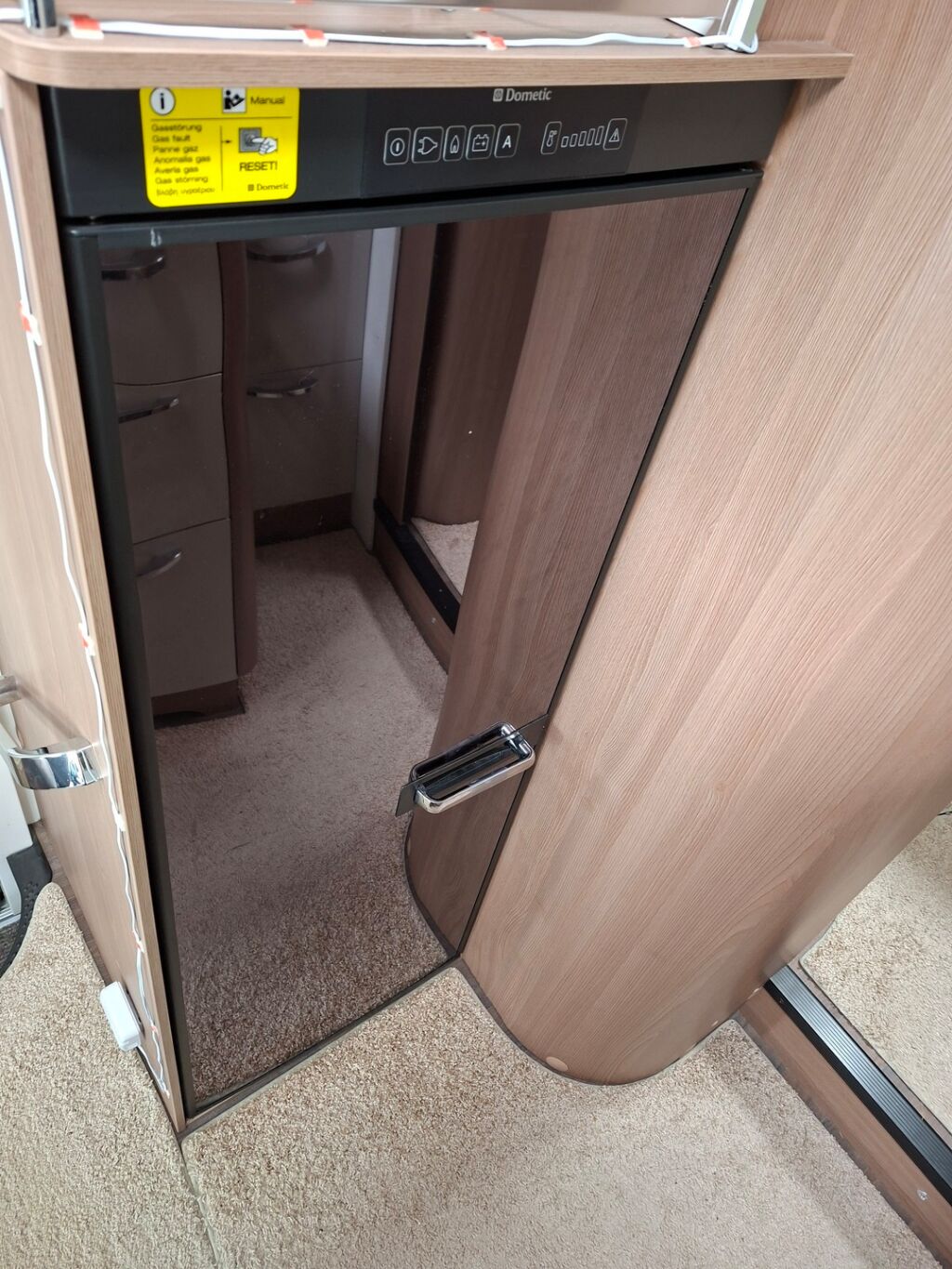 Bürstner Lyseo 700 2019 Valkoinen
