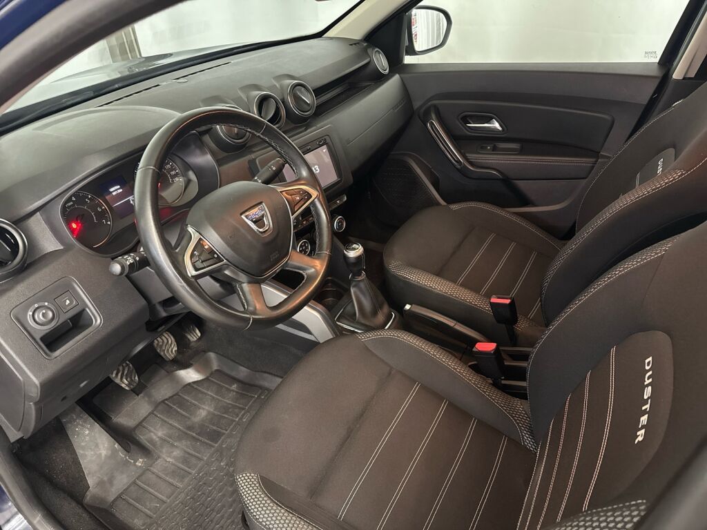 Dacia Duster 2018 Sininen