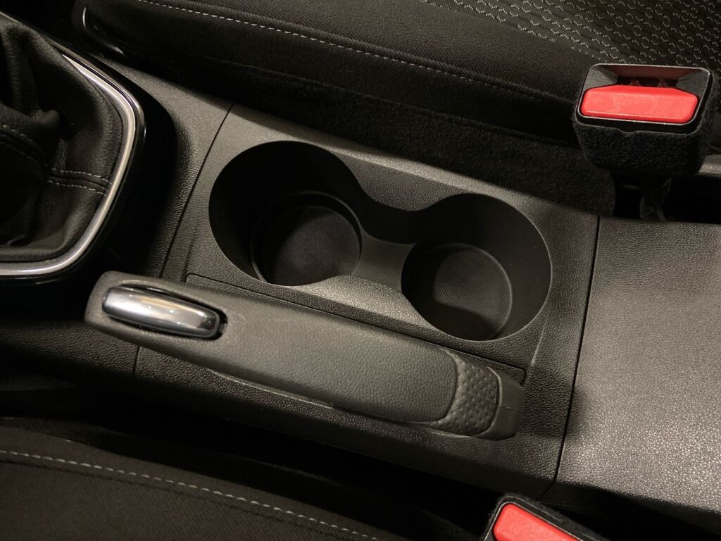 Opel Crossland X 2018 Hopea