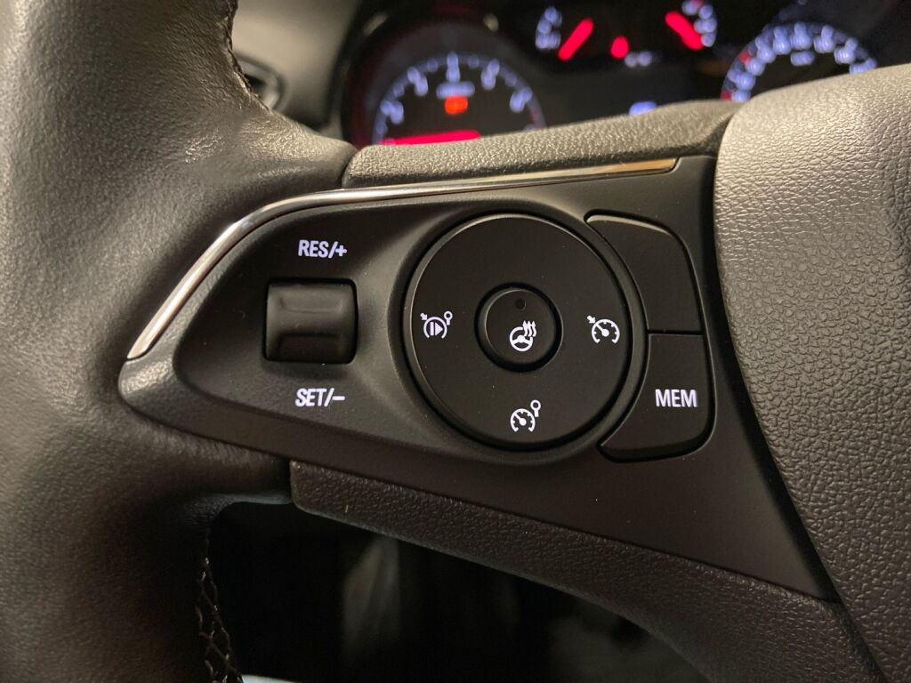 Opel Crossland X 2018 Hopea