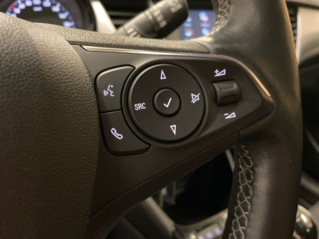 Opel Crossland X 2018 Hopea