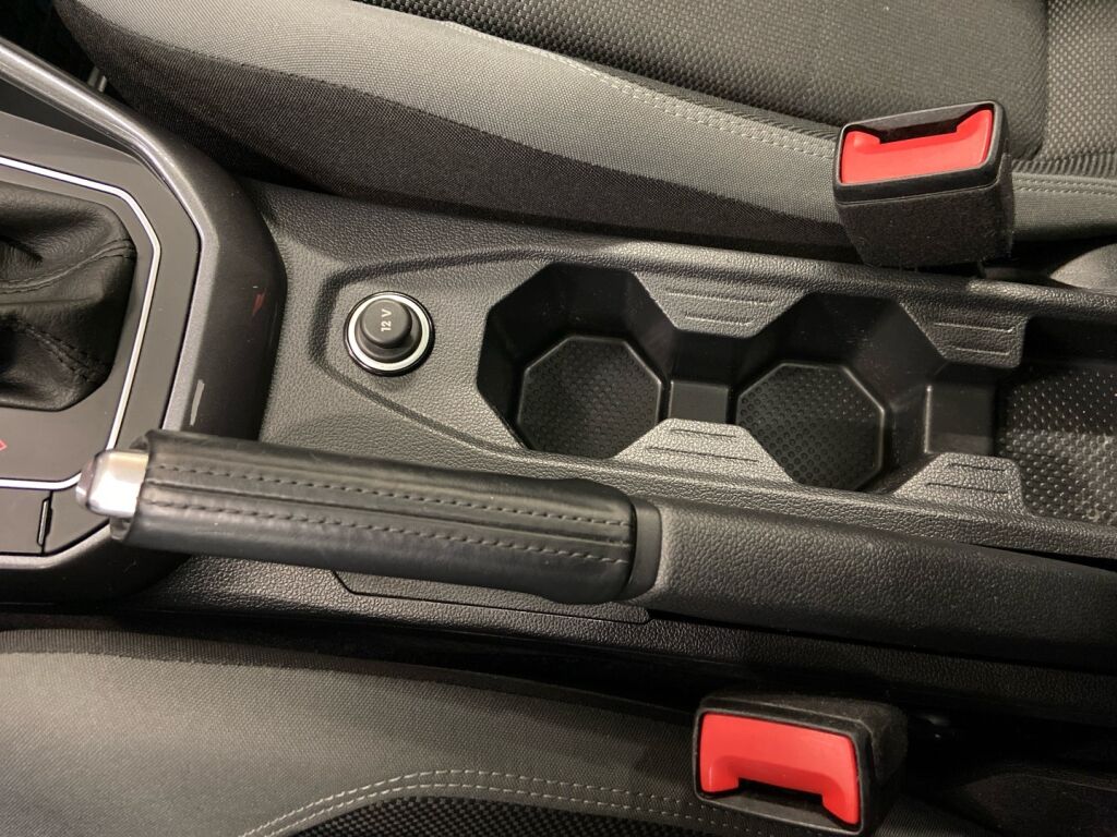 Volkswagen Polo 2018 Hopea