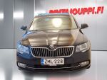 Skoda Superb 2014 Musta