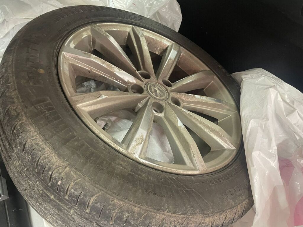 Volkswagen Passat 2019 Valkoinen