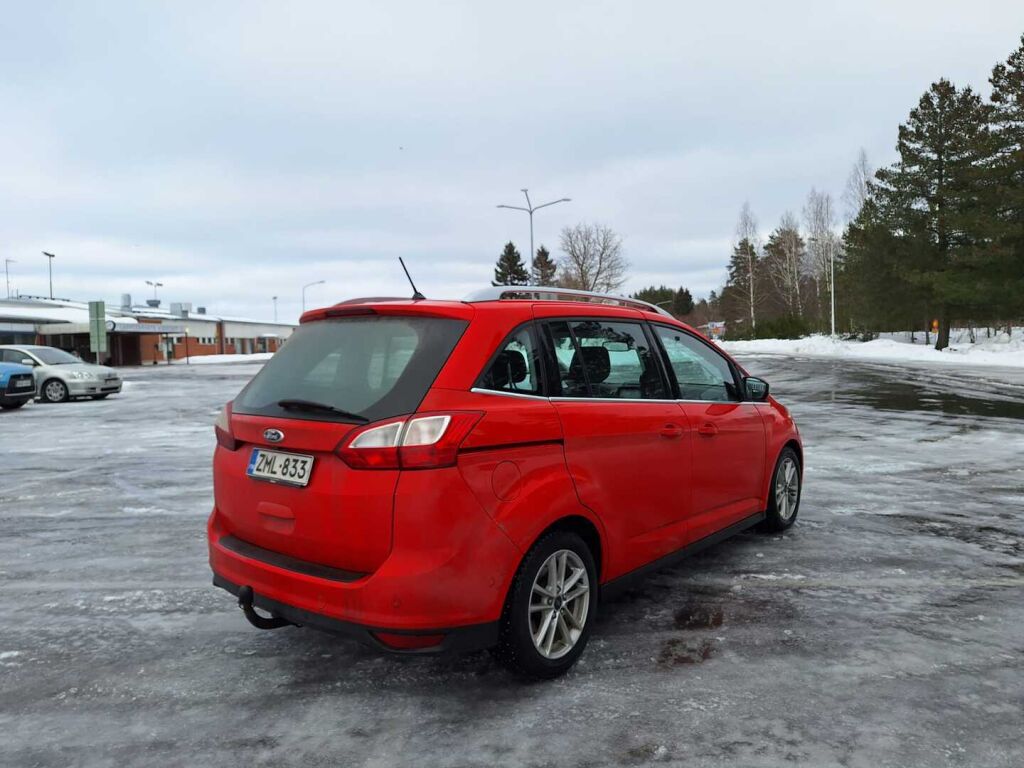 Ford Grand C-Max 2019 Punainen