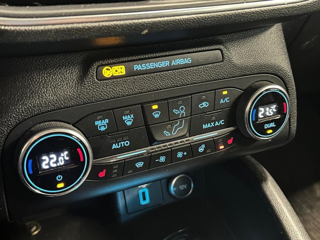 Ford Focus 2019 Harmaa