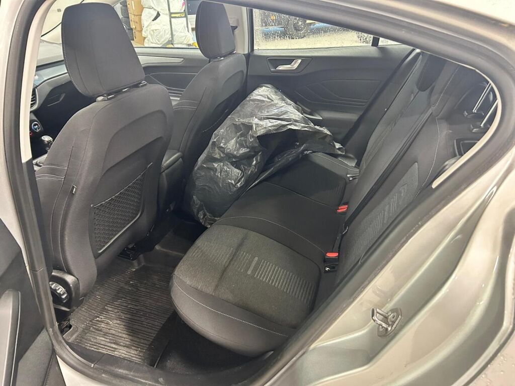 Ford Focus 2019 Harmaa
