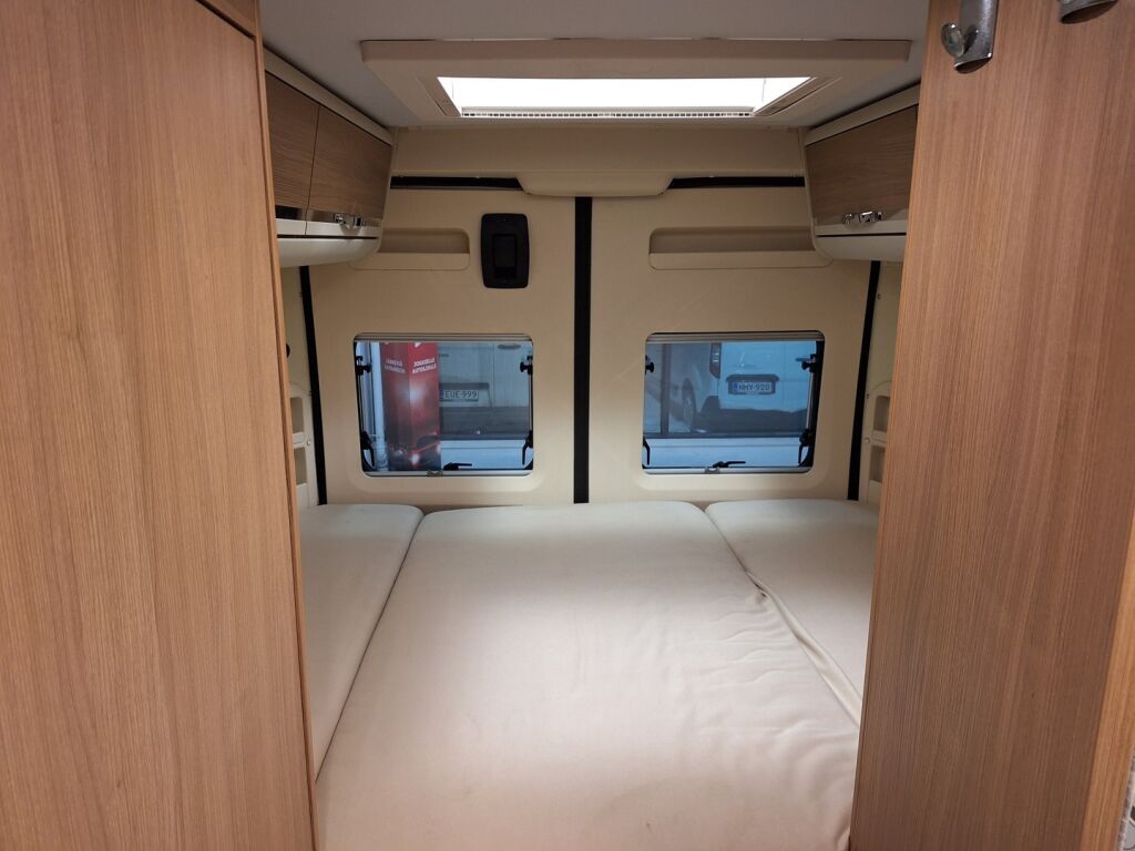 Adria Twin 600 SP 2019 Harmaa