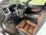 Volvo XC60 2019 Valkoinen