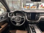 Volvo XC60 2019 Valkoinen