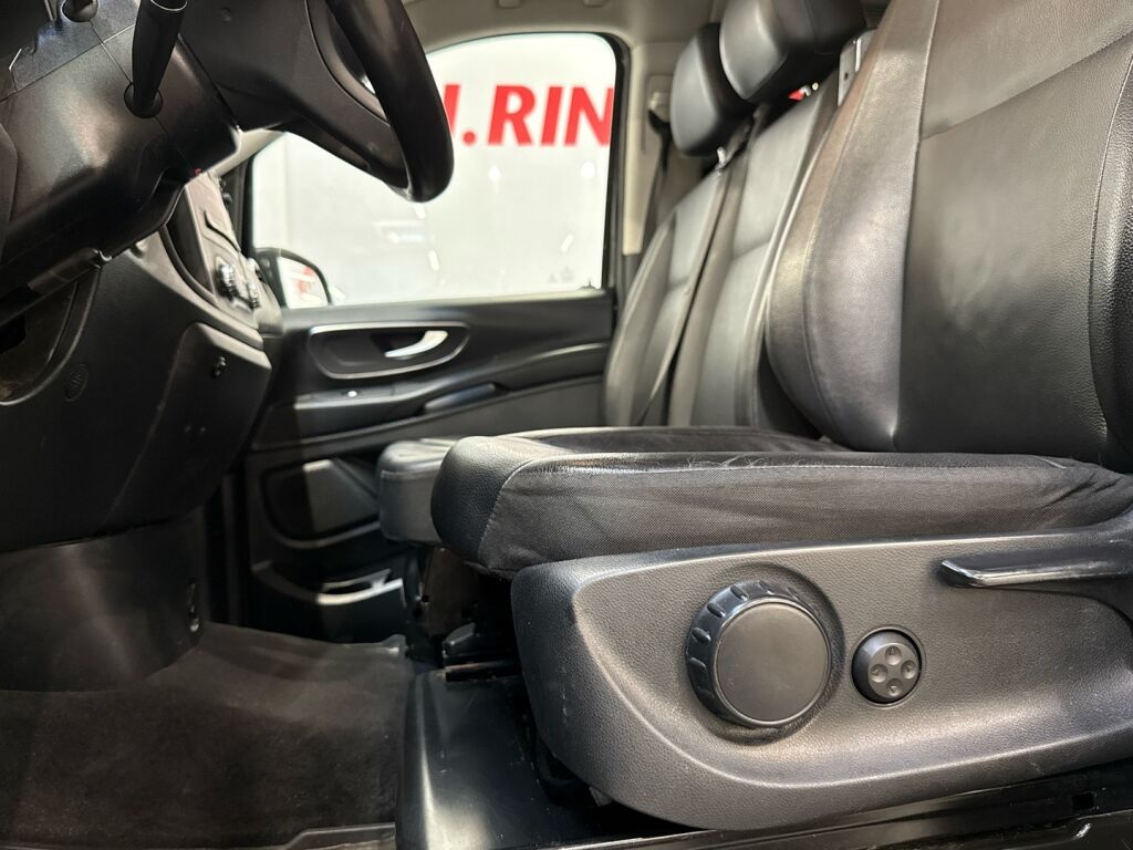 Mercedes-Benz Vito 2019 Musta
