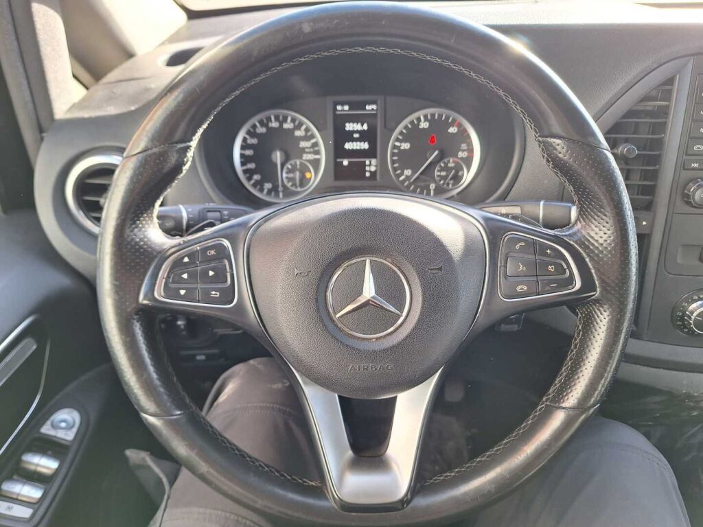 Mercedes-Benz Vito 2019 Musta