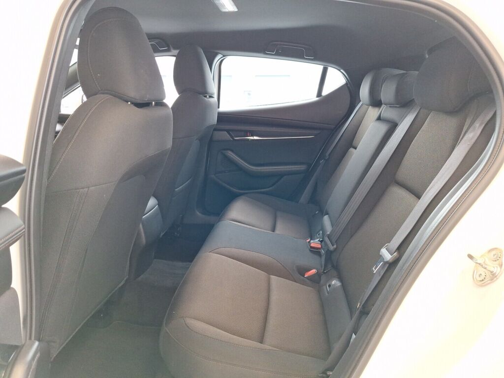 Mazda Mazda3 2020 Valkoinen