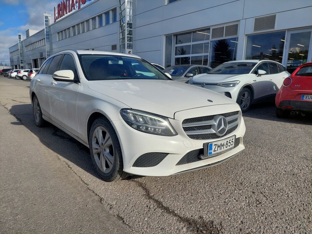 Mercedes-Benz C 2019 Valkoinen