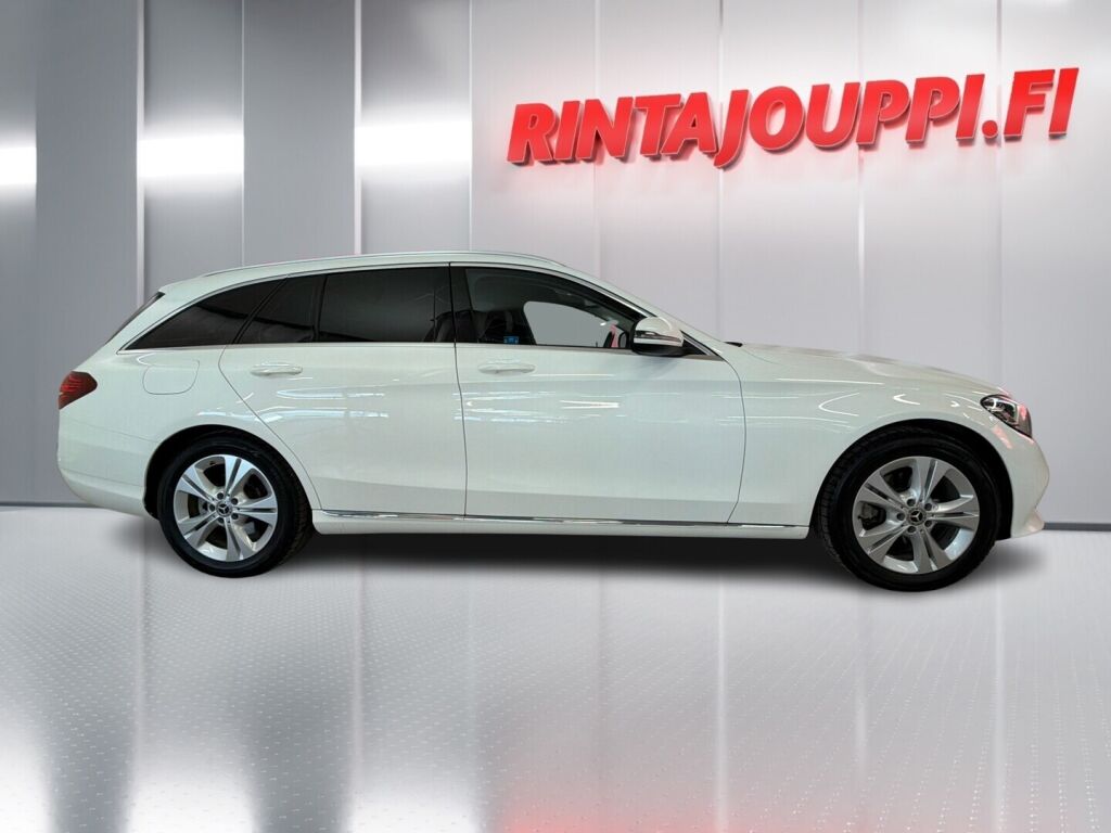 Mercedes-Benz C 2019 Valkoinen