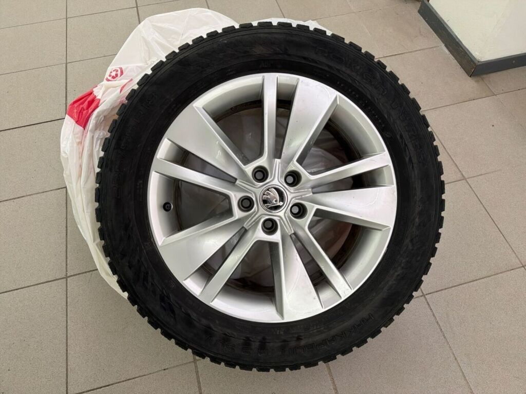Skoda Kodiaq 2019 Musta