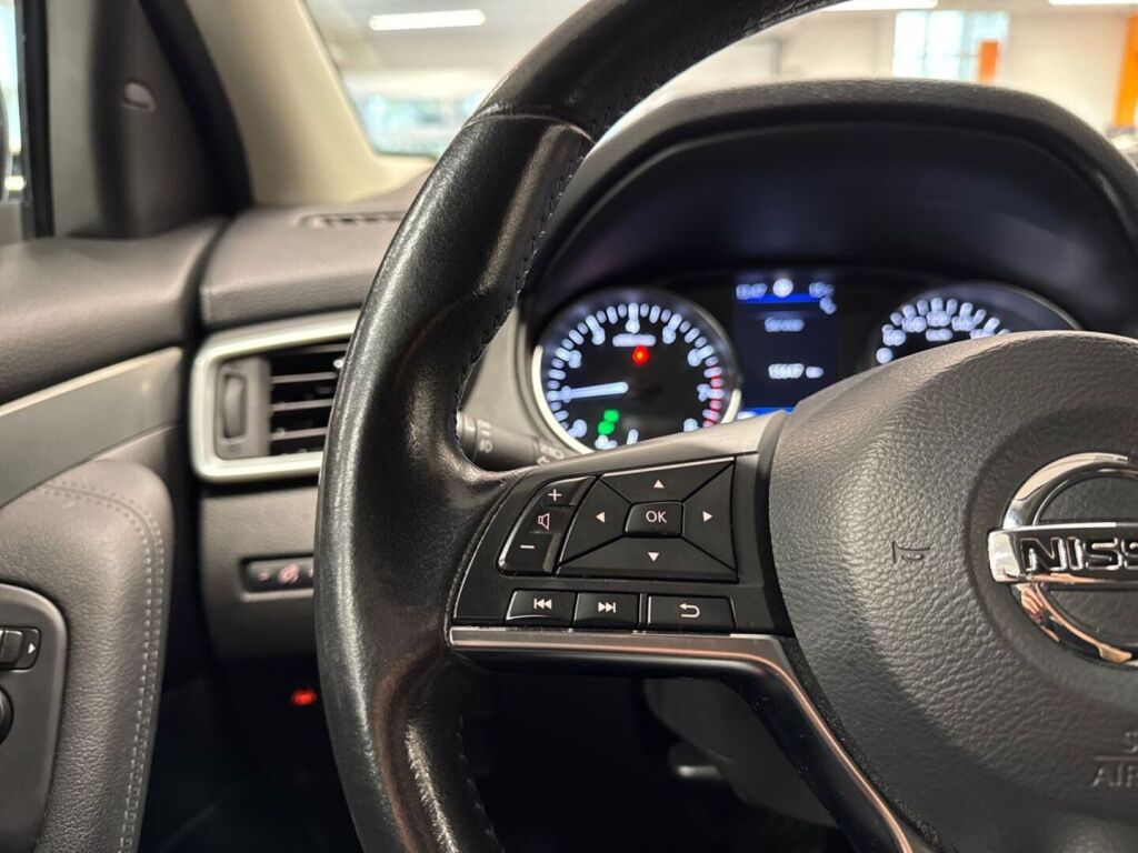 Nissan Qashqai 2019 Violetti