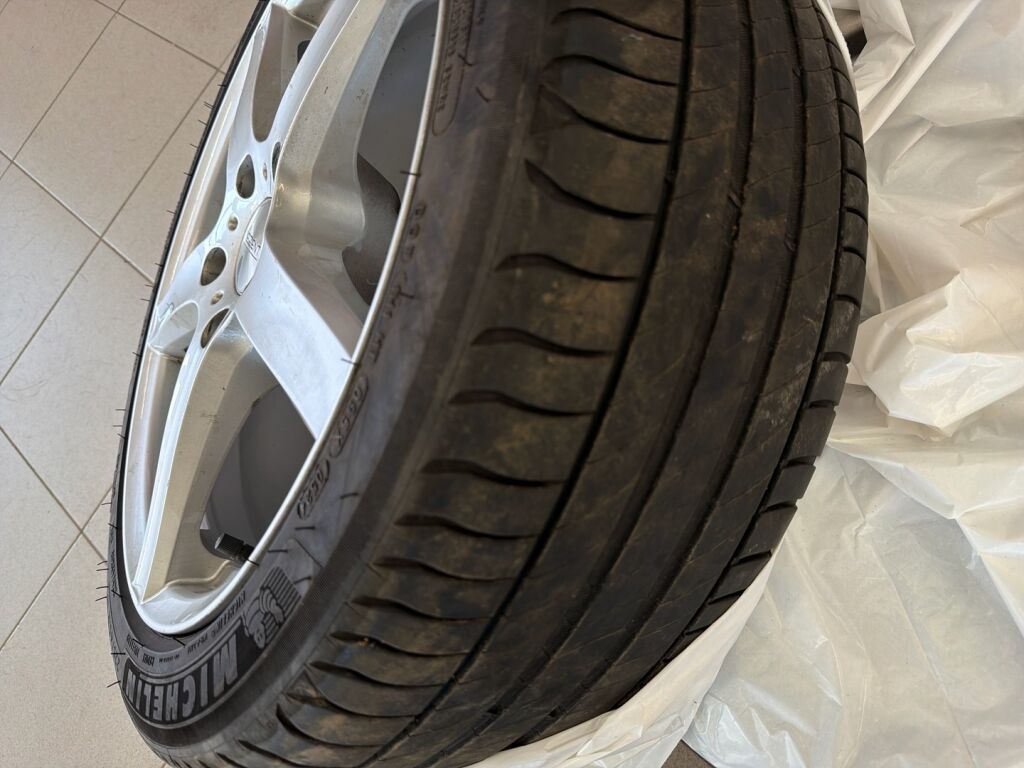 BMW 330 2014 Sininen