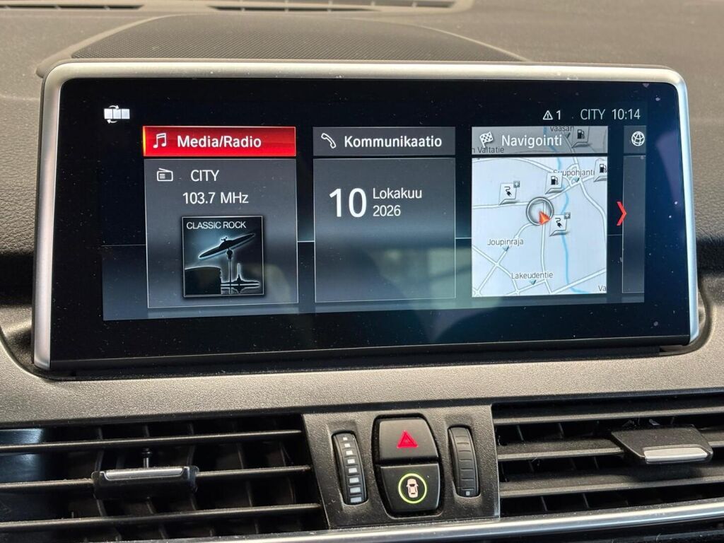 BMW 225 2019 Musta