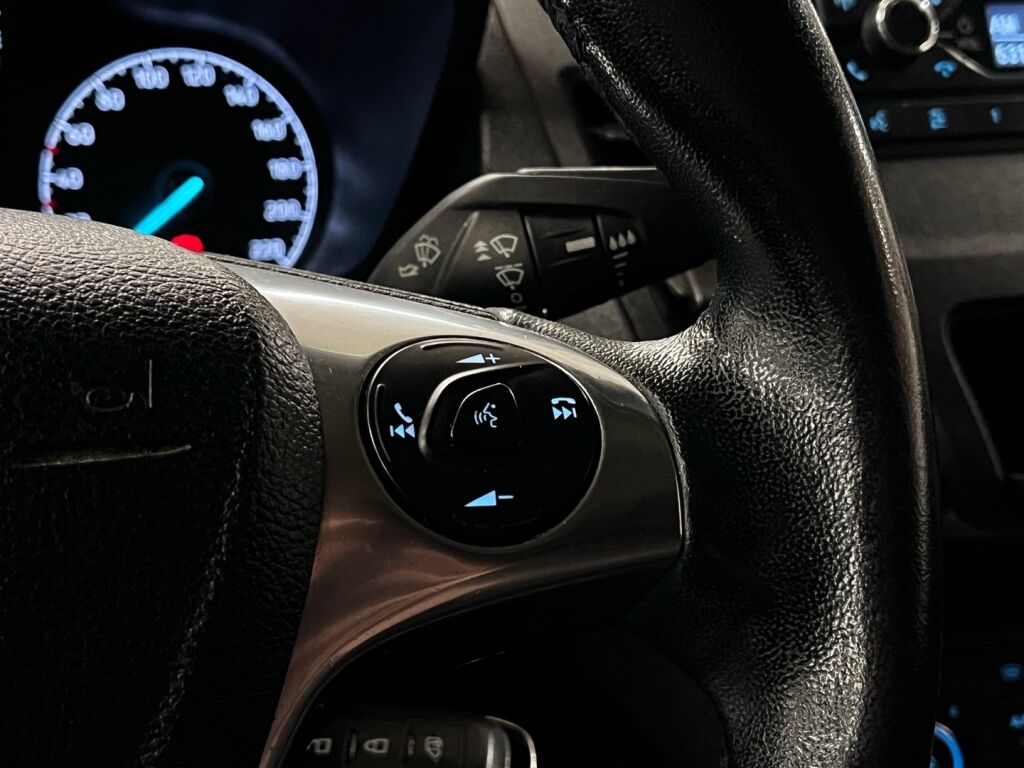 Ford Transit Connect 2019 Valkoinen