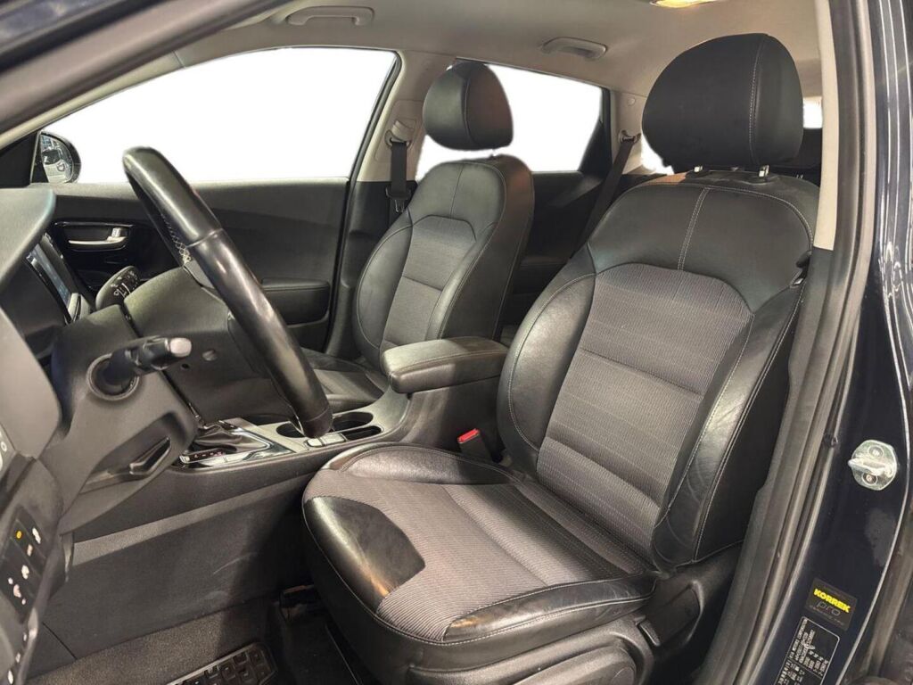 Kia Niro plug-in 2019 Sininen