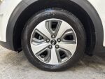Kia Niro plug-in 2019 Valkoinen