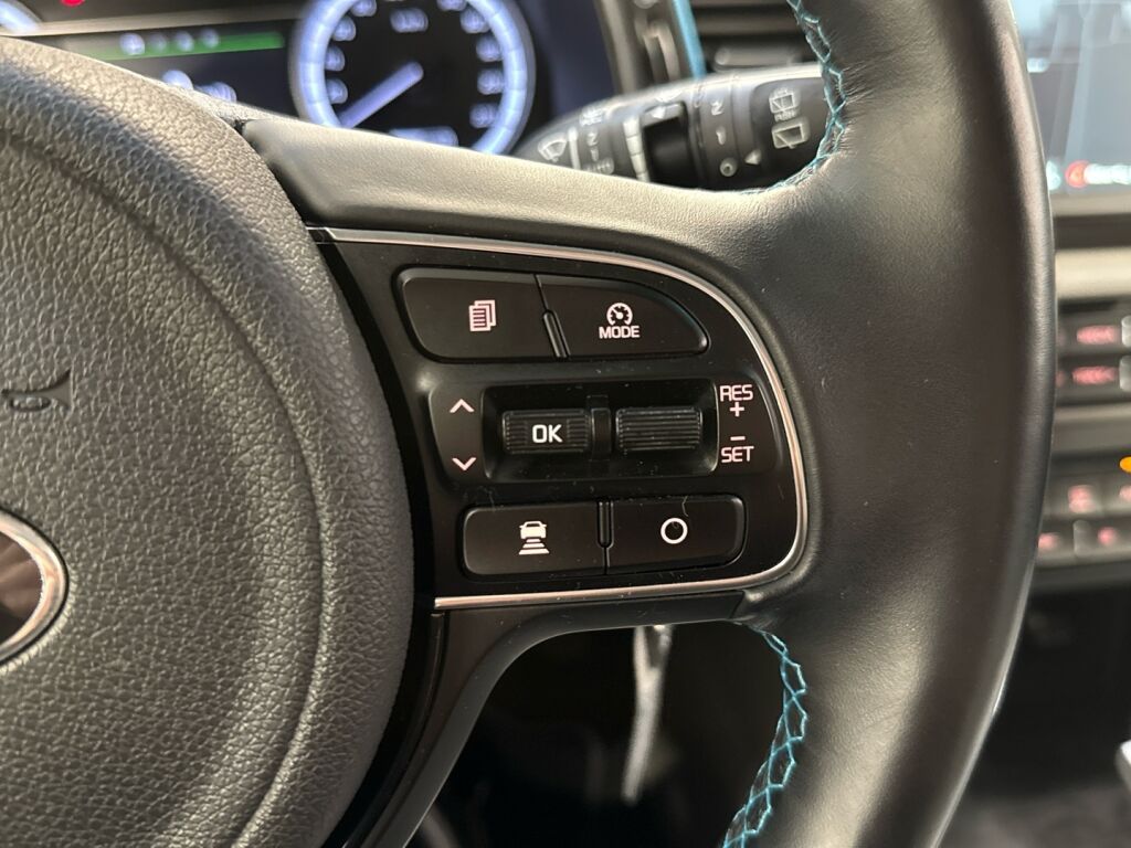 Kia Niro plug-in 2019 Valkoinen