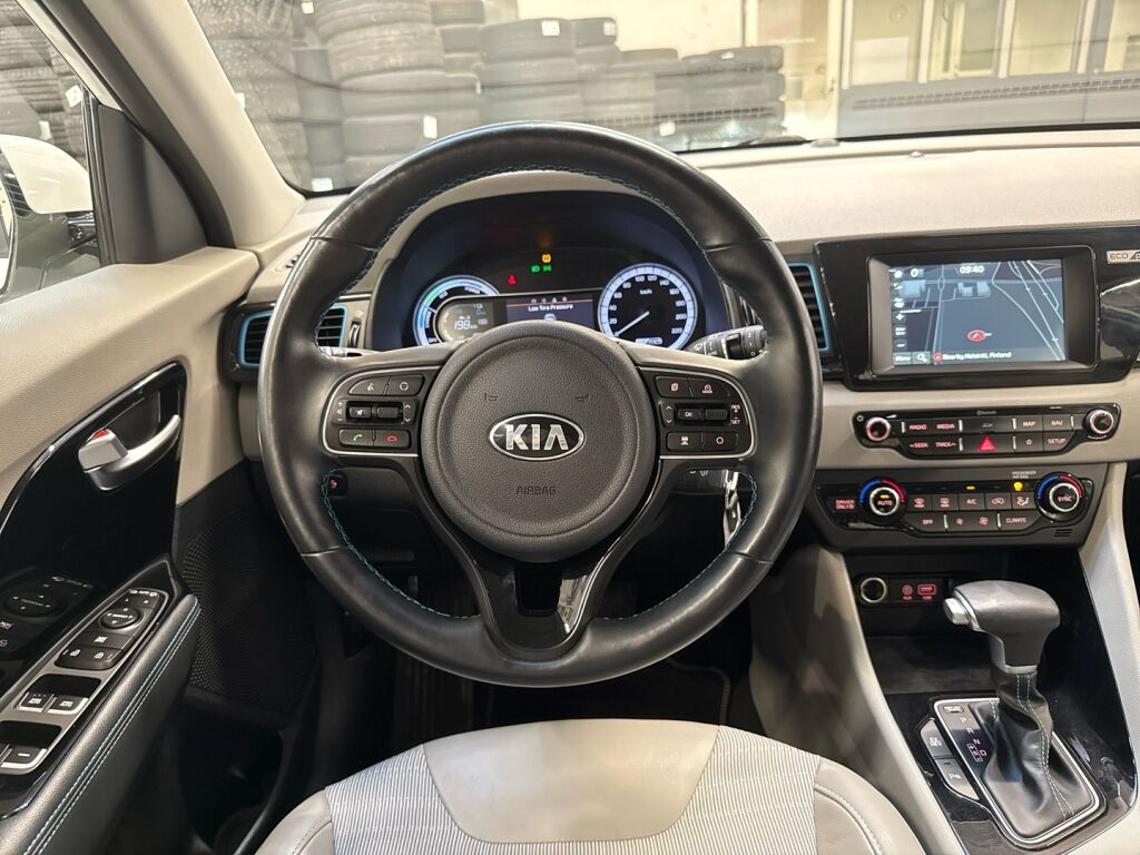 Kia Niro plug-in 2019 Valkoinen