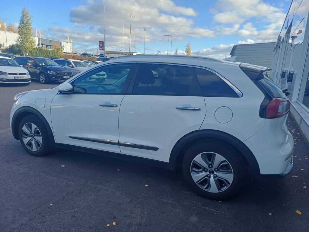 Kia Niro plug-in 2019 Valkoinen