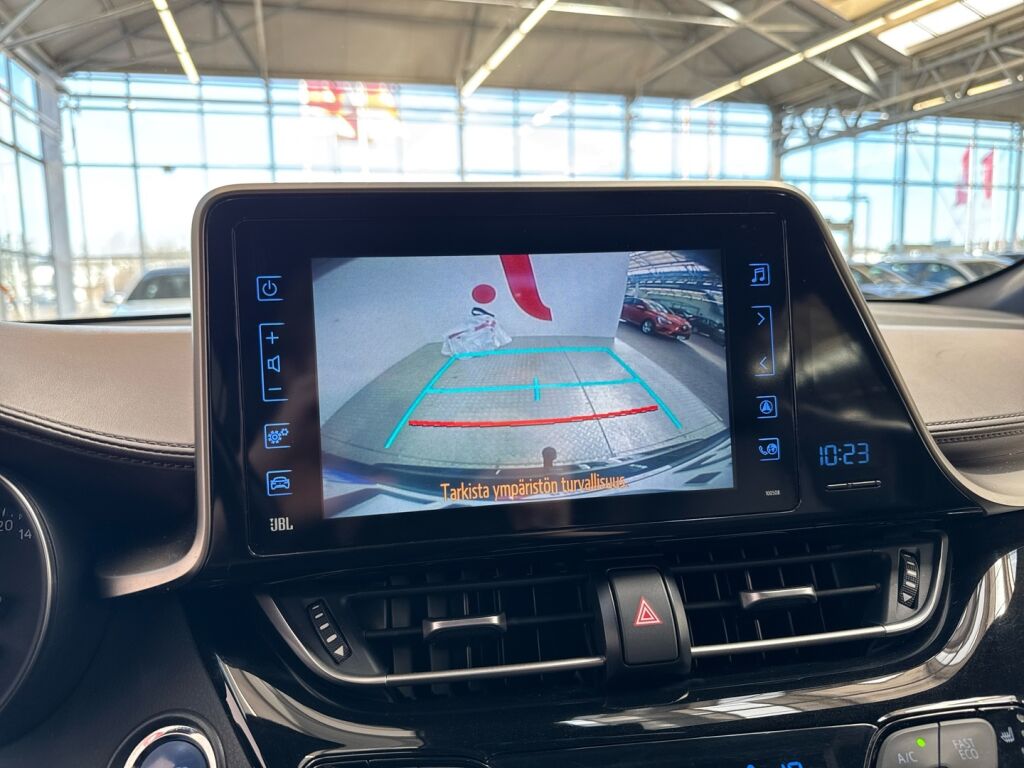 Toyota C-HR 2019 Ruskea (beige)