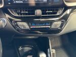 Toyota C-HR 2019 Ruskea (beige)