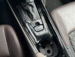 Toyota C-HR 2019 Ruskea (beige)