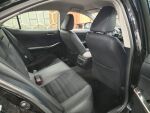 Lexus IS 2019 Musta