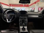 Volvo V70 2015 Musta