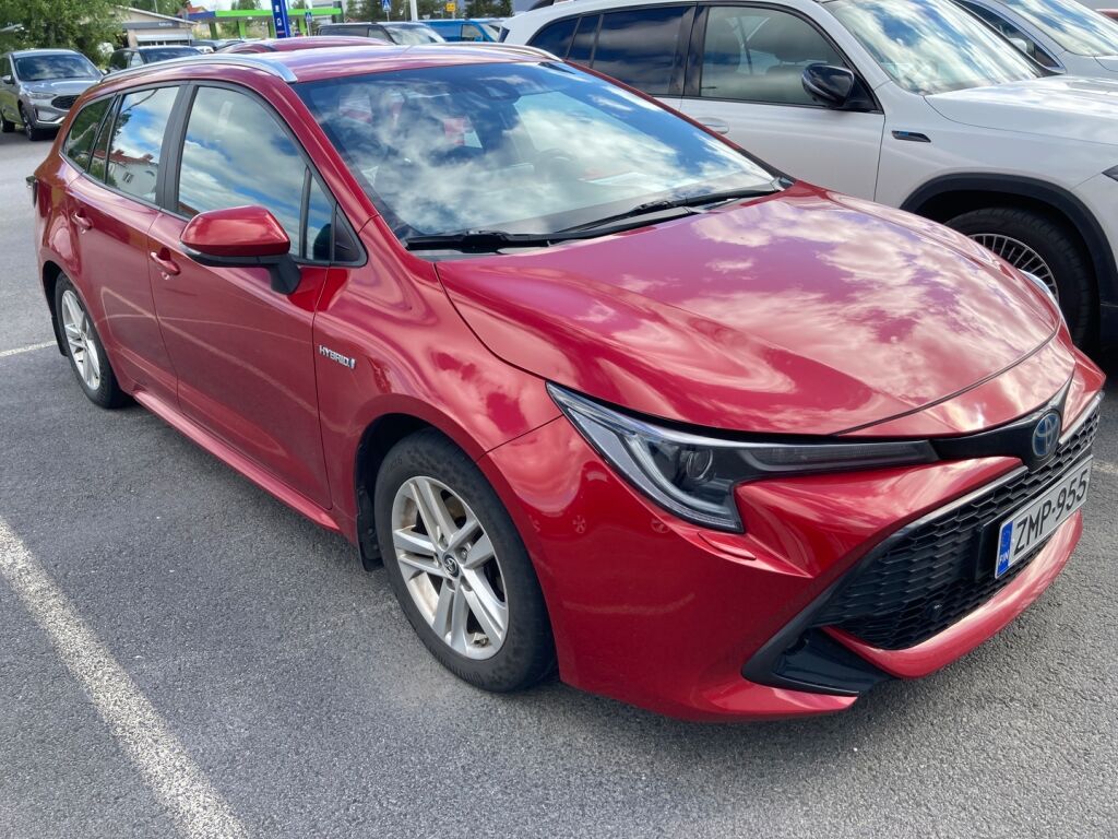 Toyota Corolla 2019 Metallinhohto Punainen