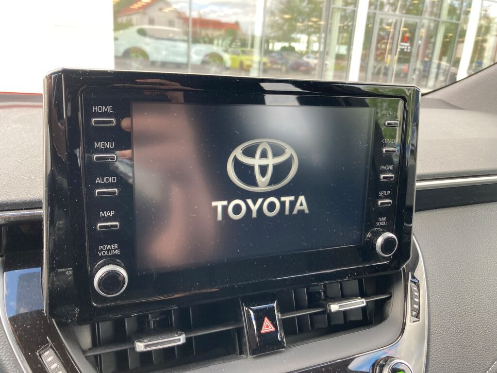 Toyota Corolla 2019 Metallinhohto Punainen