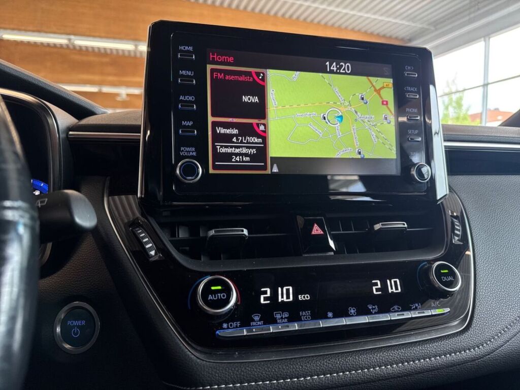 Toyota Corolla 2019 Metallinhohto Punainen