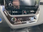 Toyota Corolla 2019 Metallinhohto Punainen